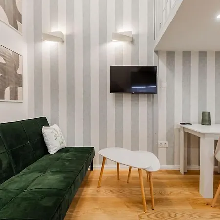 Nescaflat 3in1 Second 布达佩斯