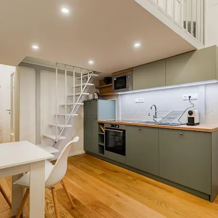 Nescaflat 3in1 Second * Budapešť